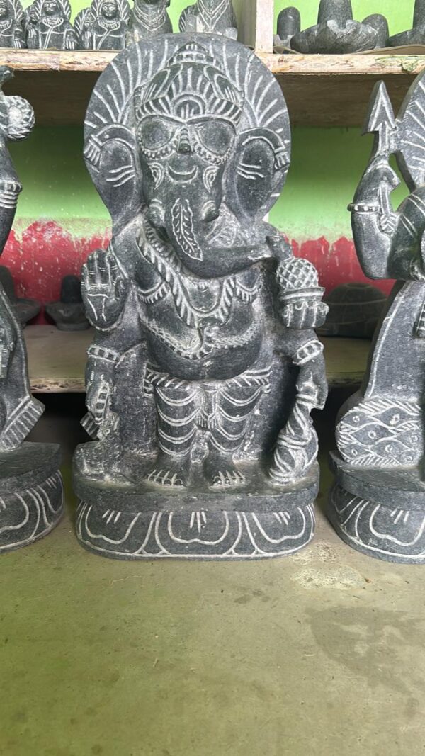Small Ganapati
