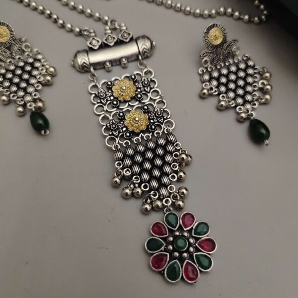 Aarohi Oxidised Two Tone Long Chain necklace Set - Image 2