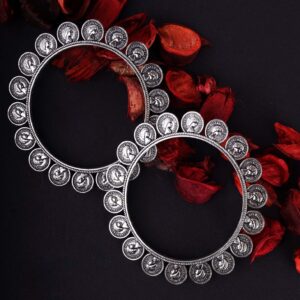 Crunchy Fashion Oxidised Silver Metal Handicraft Bangle Set