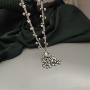 DEVIKA Long Chain Afghan Necklace