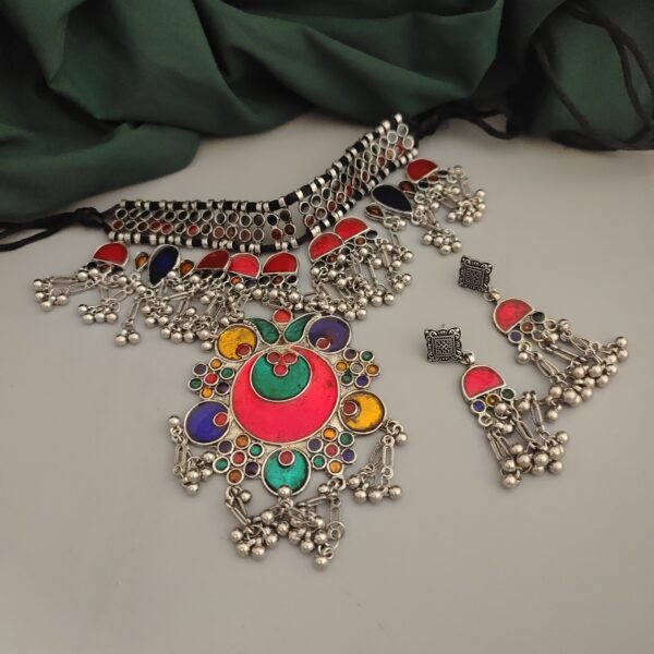 DHRITI Afghan Necklace Earrings Set - Image 2