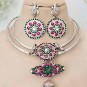 Dyuthi Oxidised Hasli set