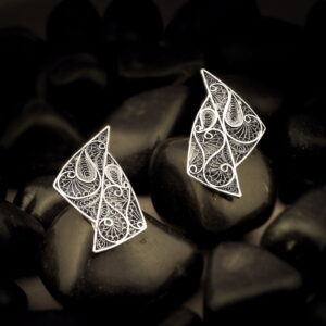 Eliana Silver Earrings Studs