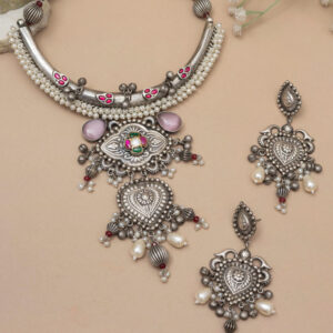 Kailasha Oxidised Hasli set