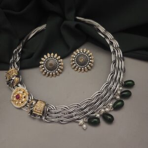 LAVANYA Fusion Hasli Nekclace Earrings Set