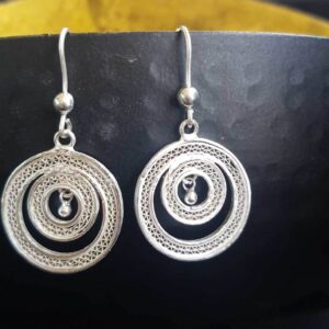Lost in Circles - Silver Filigree earrings