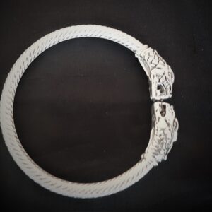 Makarmukhi - Silver Filigree Kangan