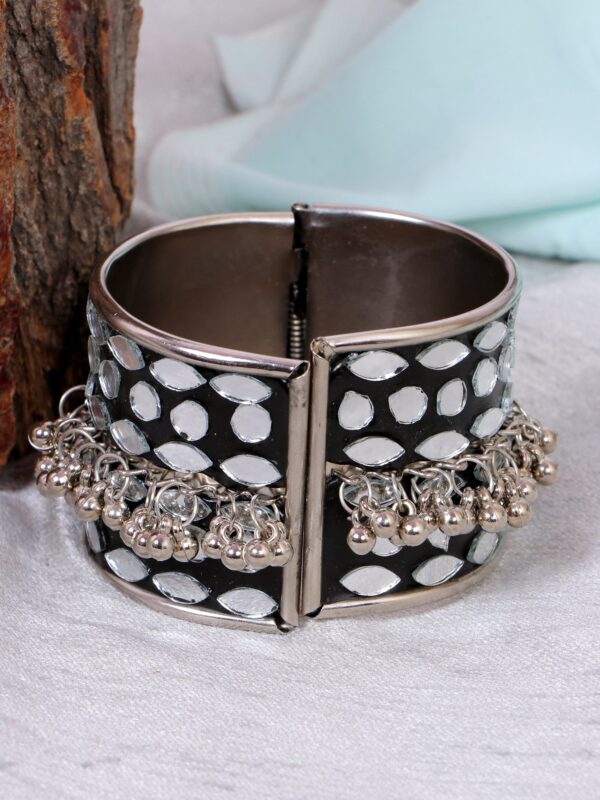 Mirror Work Long Oxidised Silver Jewellery Set for Girls - Image 4