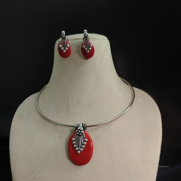 NIHIRA Oxidised Stone Hasli Necklace Earrings Set-Red