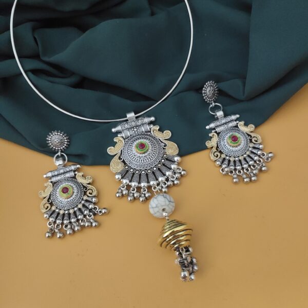 Oxidised Two Tone Hasli Necklace Earrings Set-1 - Image 5