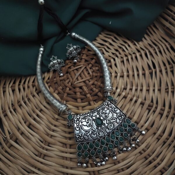 SHIPRA Oxidised Hasli Necklace Earrings Set - Image 6