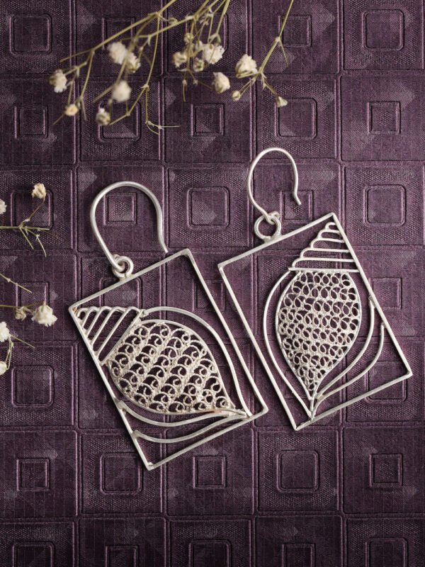 Shell in a Rectangle Earrings - Image 2