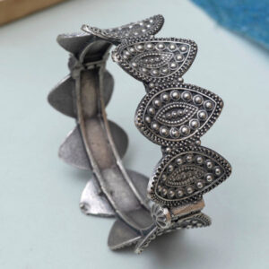 Shridhanya Silver Oxidised Bracelet