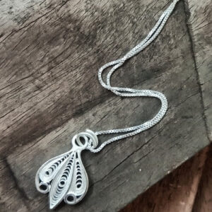 Silver Linings Chic Silver Filigree Handmade Pendant and Chain