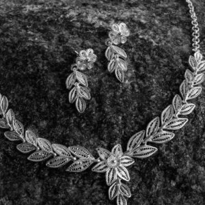 Silver Linings Classy Silver Filigree Handmade Necklace Set