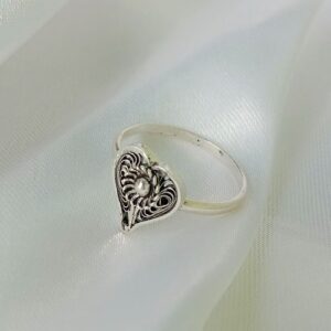 Silver Linings Paan Silver Filigree Ring