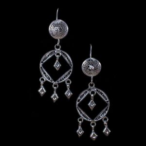 Swaying and Graceful-8