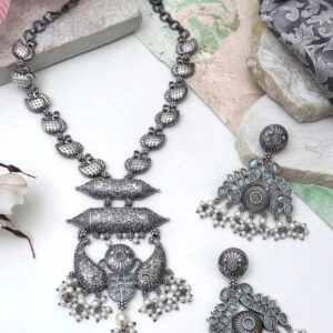 Vaitarni Oxidised Necklace set